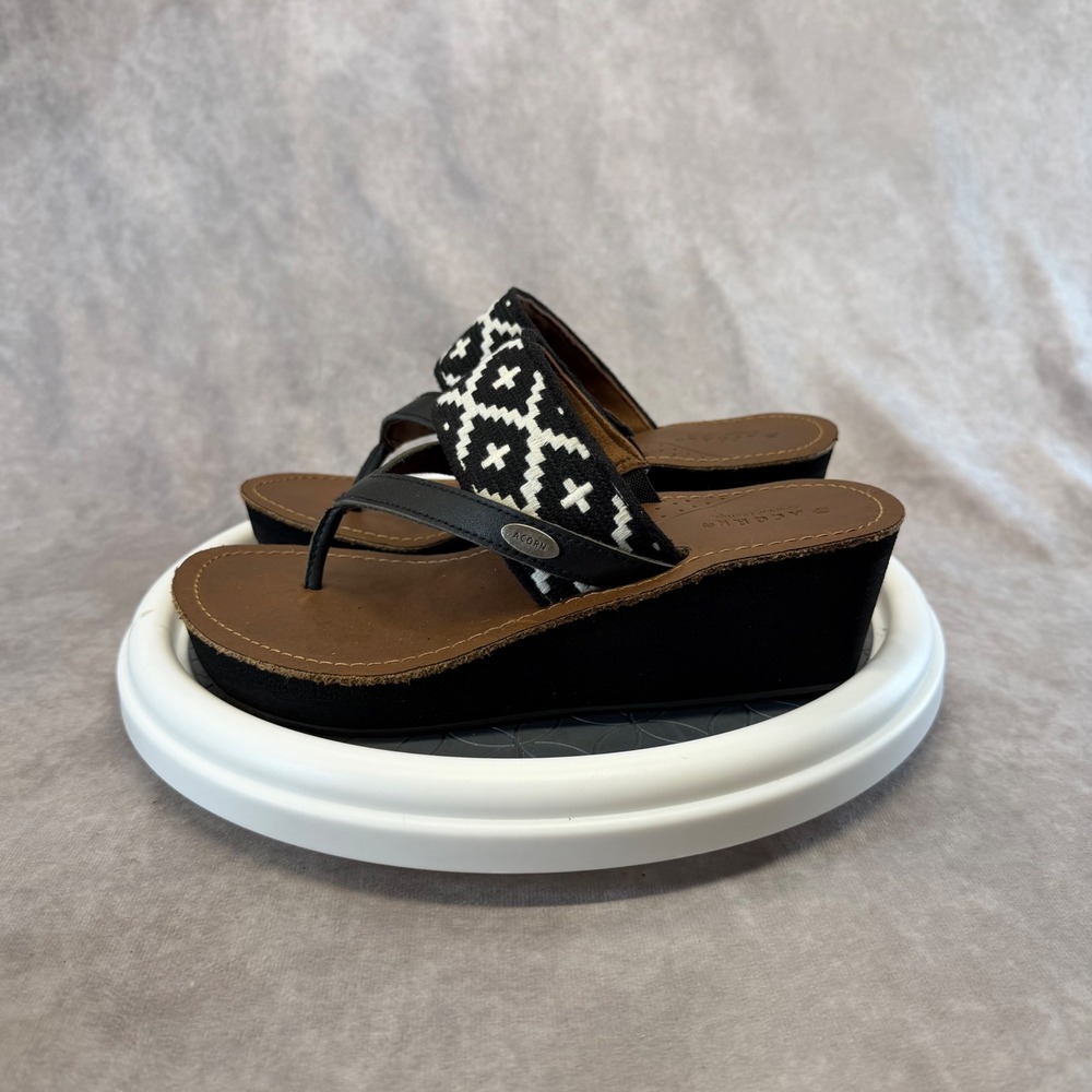 Acorn Wedge Sandals Womens Size 7 Black White Leather Southwestern Thong Shoes